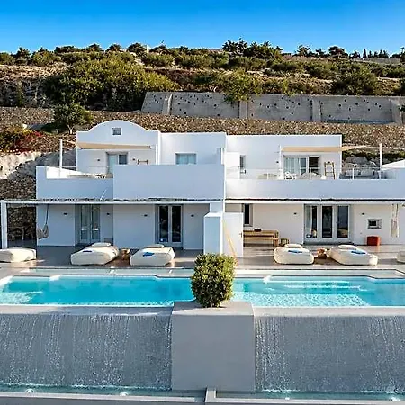Santorini Heights מלון