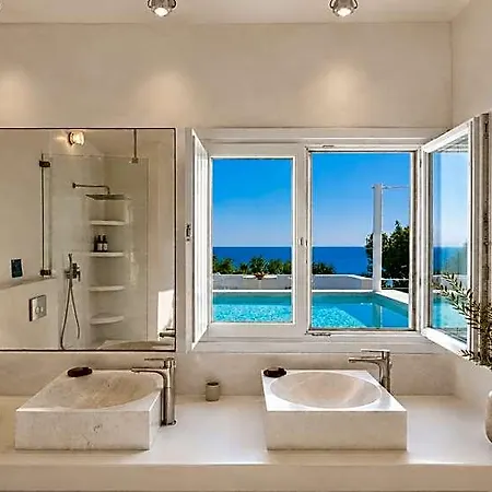 Santorini Heights Pýrgos