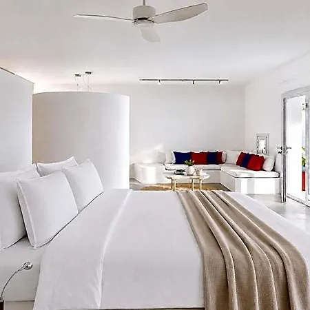 Santorini Heights מלון Pýrgos
