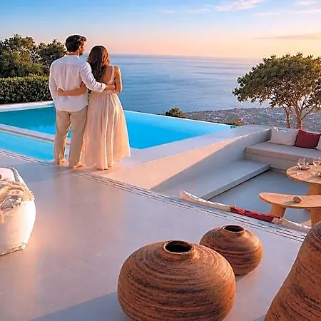 Santorini Heights