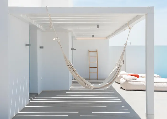 Hotel Santorini Heights Pýrgos