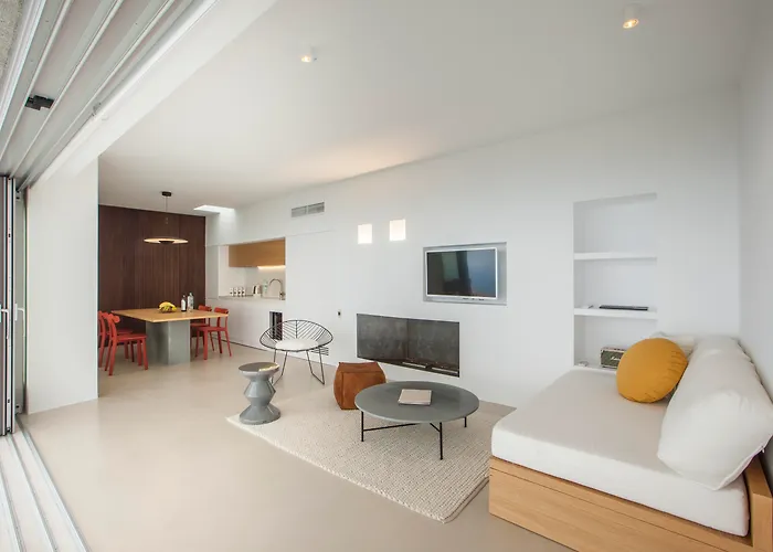 Hotel Santorini Heights 4*