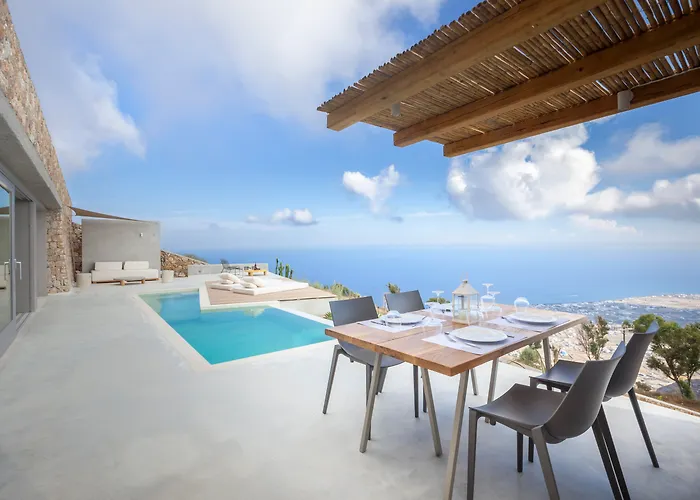 Hotel Santorini Heights