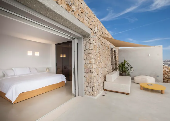 Santorini Heights Hotel