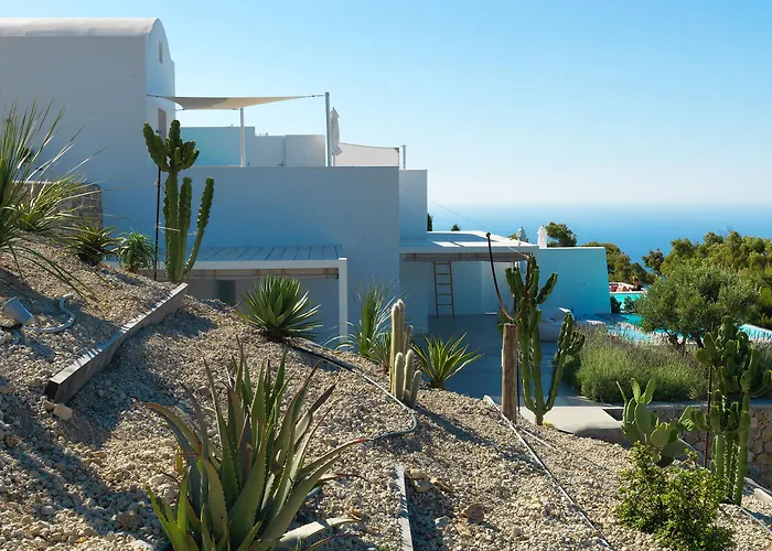 Santorini Heights Hotel 4*