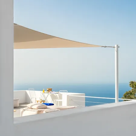 Santorini Heights Hotel Pýrgos