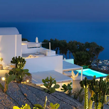 Santorini Heights 4*