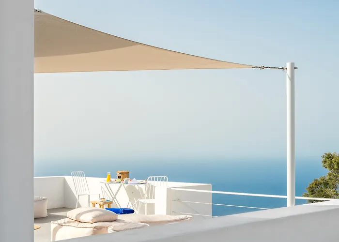 Santorini Heights Отель Пиргос