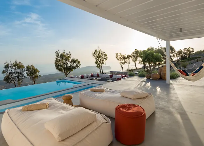 Santorini Heights Отель Пиргос