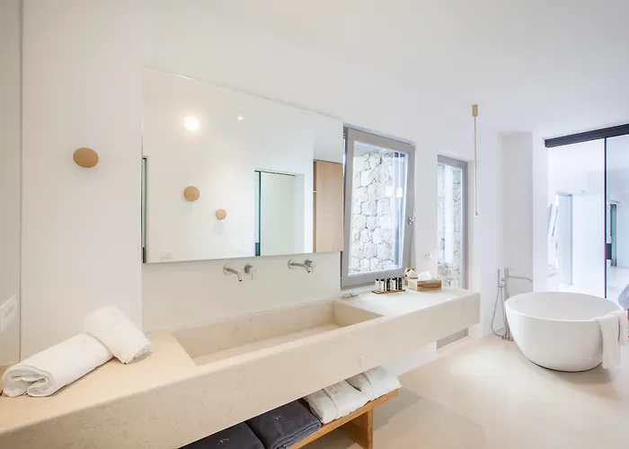 Santorini Heights Отель Пиргос