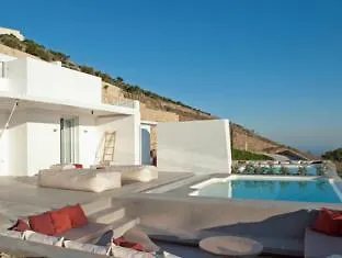 Santorini Heights Отель Пиргос