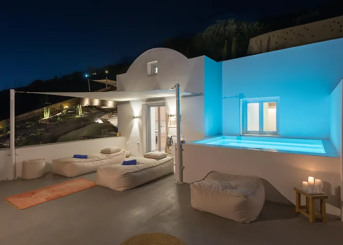 Hotel Santorini Heights Pýrgos